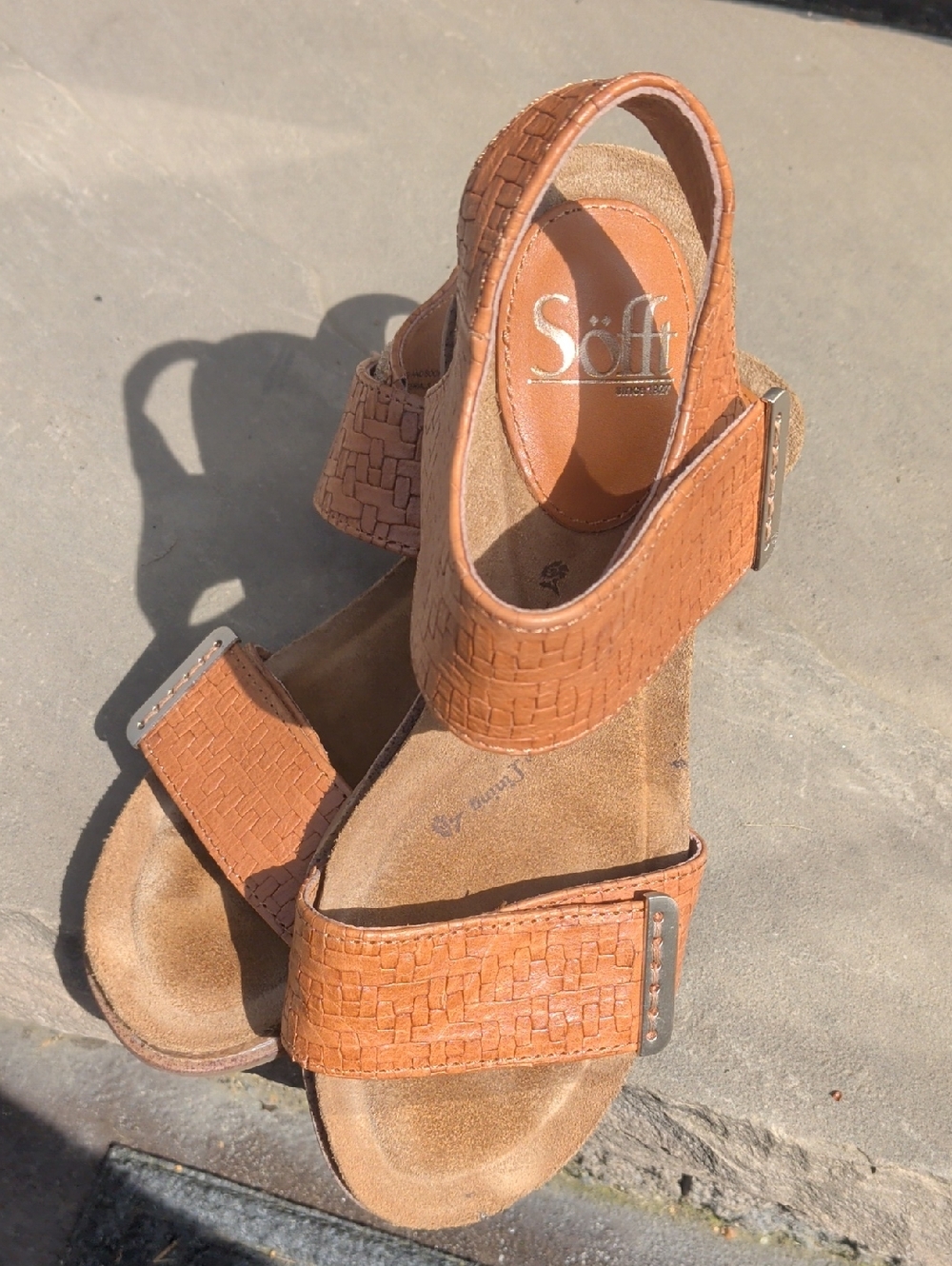 Sofft Women's Tan Woven Leather Slingback Sandals